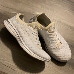 APL Techloom Phantom Sneaker Shoes